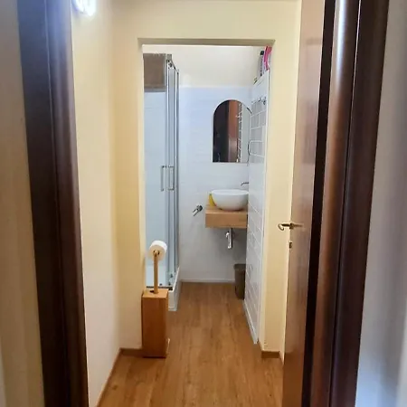 La Casa Del Corso بيت ضيافة *